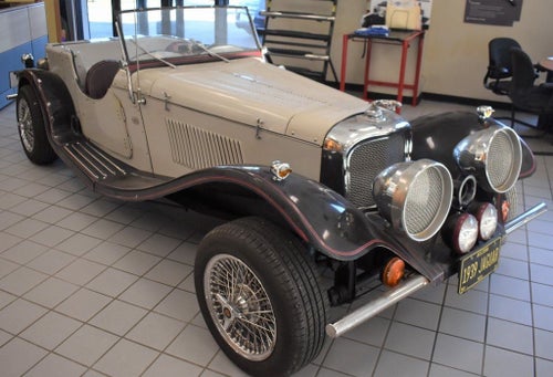 1939 Jaguar SS100 Replica