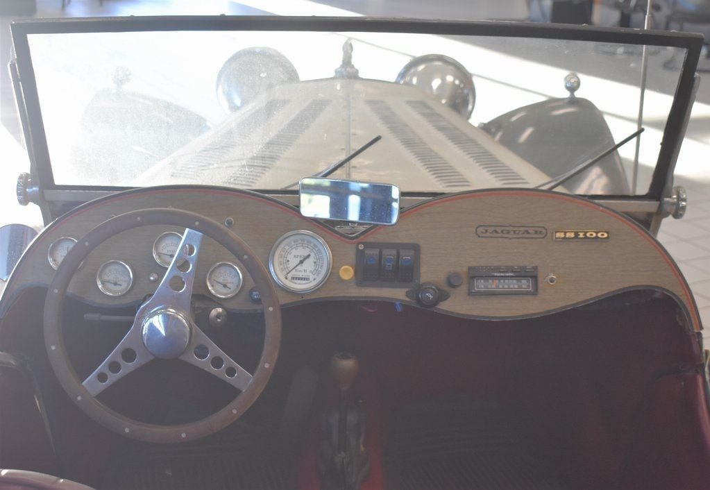 1939 Jaguar SS100 Replica