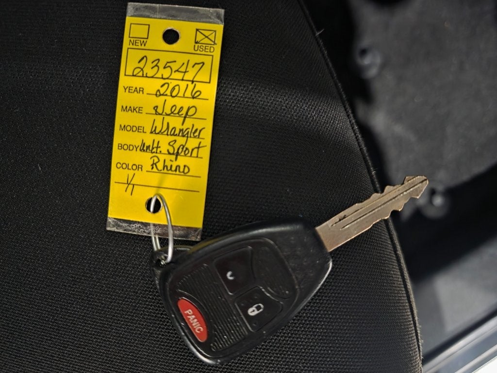 2016 Jeep Wrangler Unlimited Sport