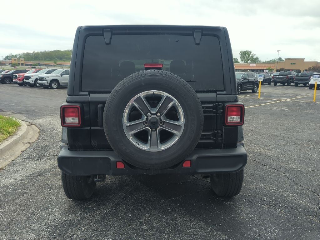 2021 Jeep Wrangler Unlimited Sahara