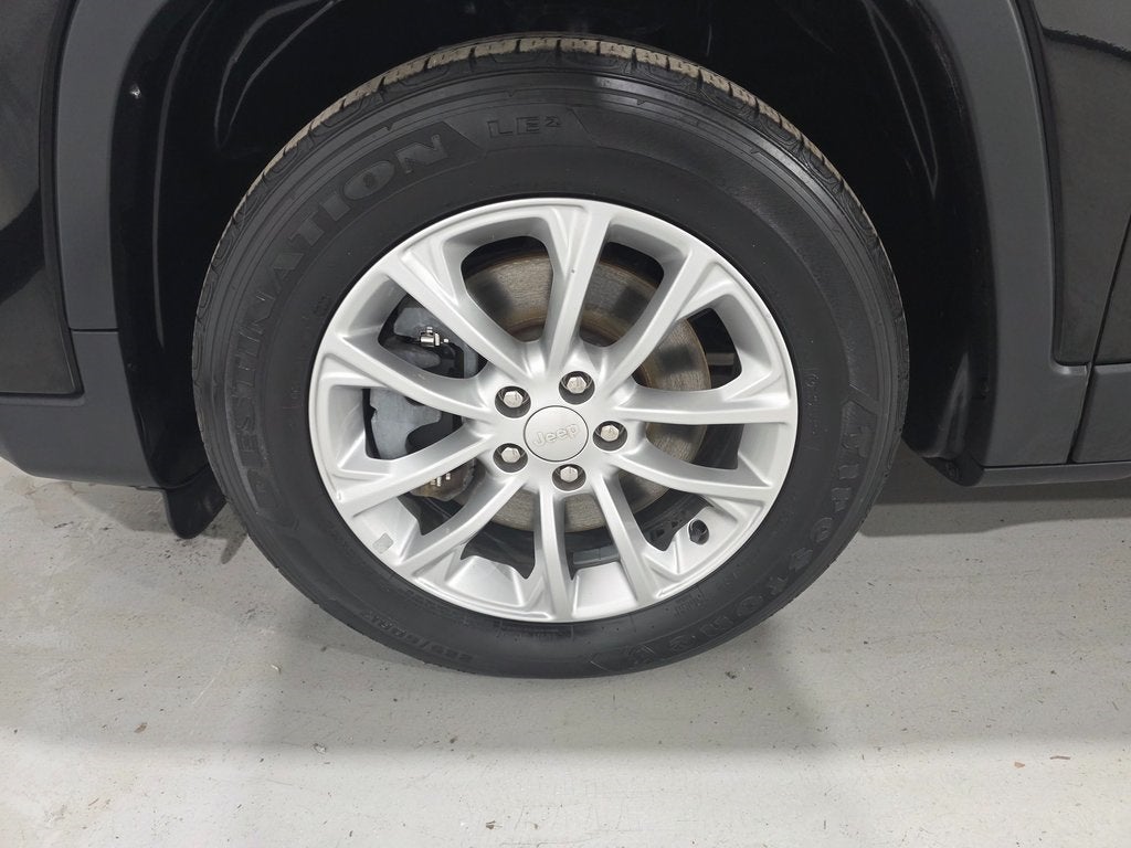 2019 Jeep Cherokee Latitude