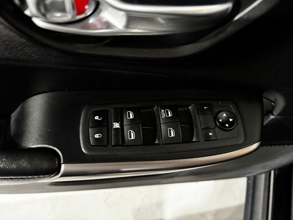 2021 Jeep Cherokee Sport