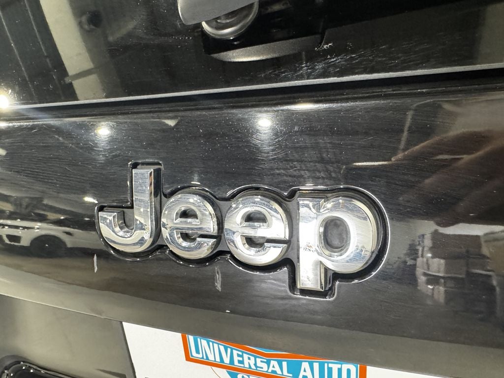 2021 Jeep Cherokee Sport