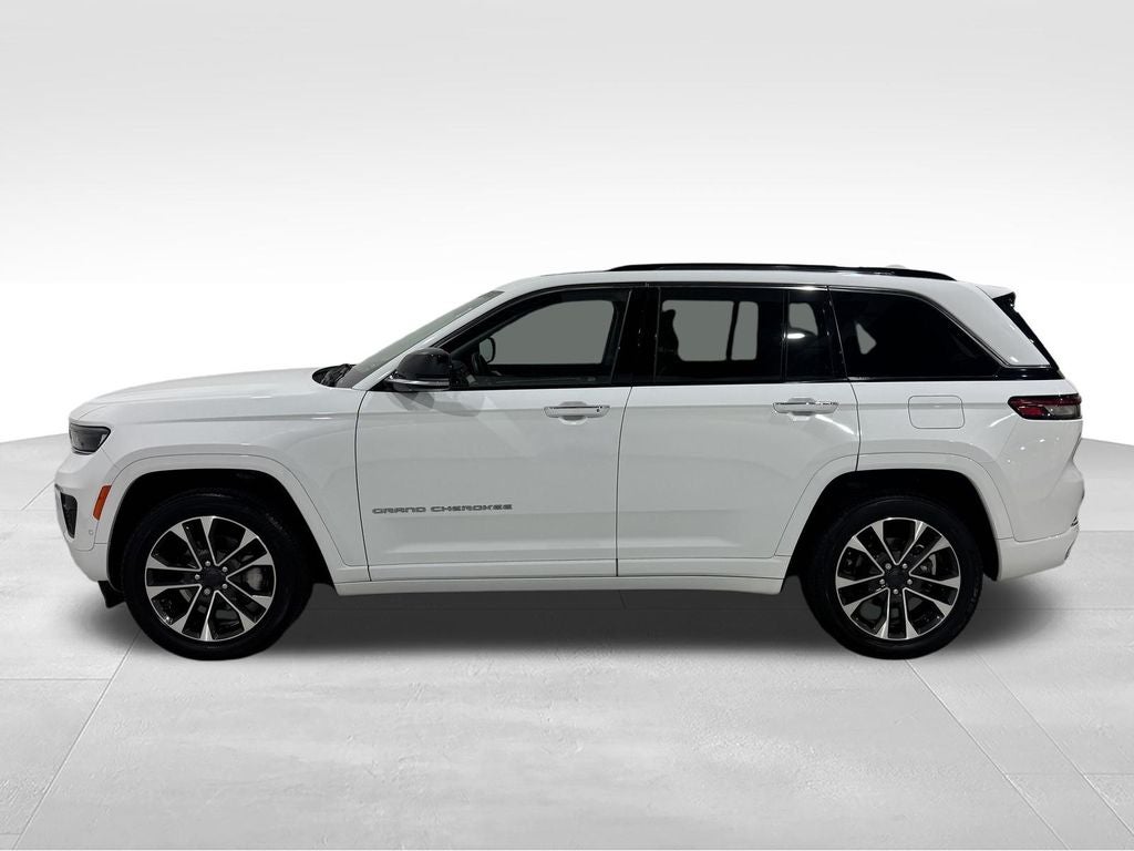 2022 Jeep Grand Cherokee Overland