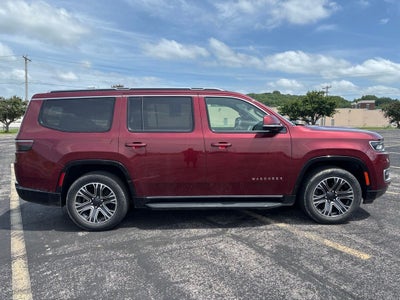 2022 Jeep Wagoneer Series III