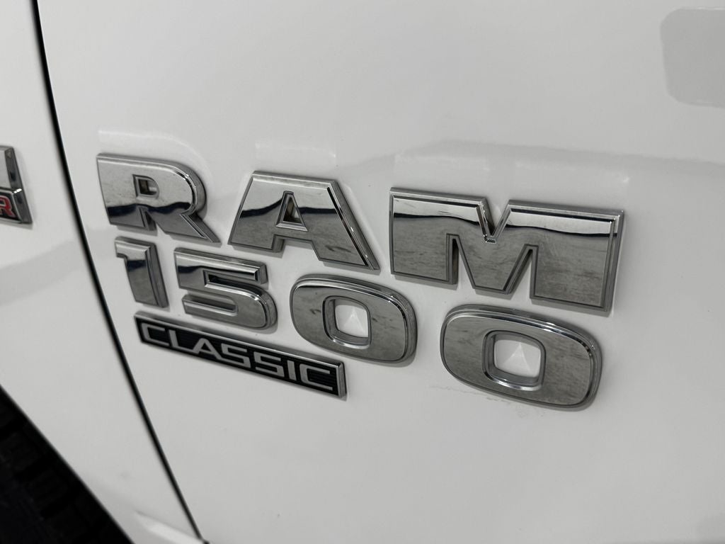 2022 RAM 1500 Classic SLT