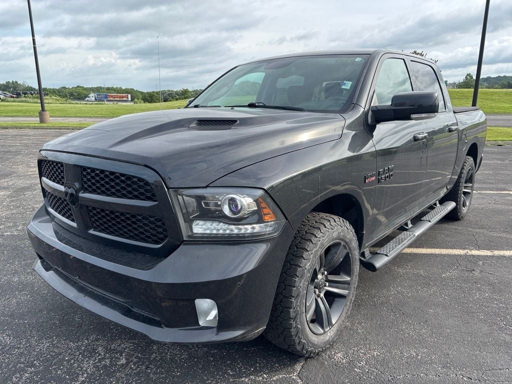 2018 RAM 1500 Night Edition Crew Cab 4x4 5'7" Box's photo