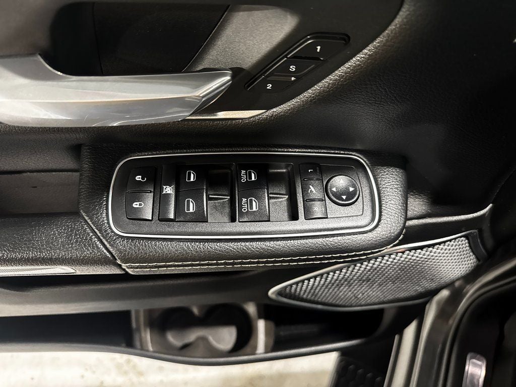 2019 RAM 1500 Laramie Sport Package