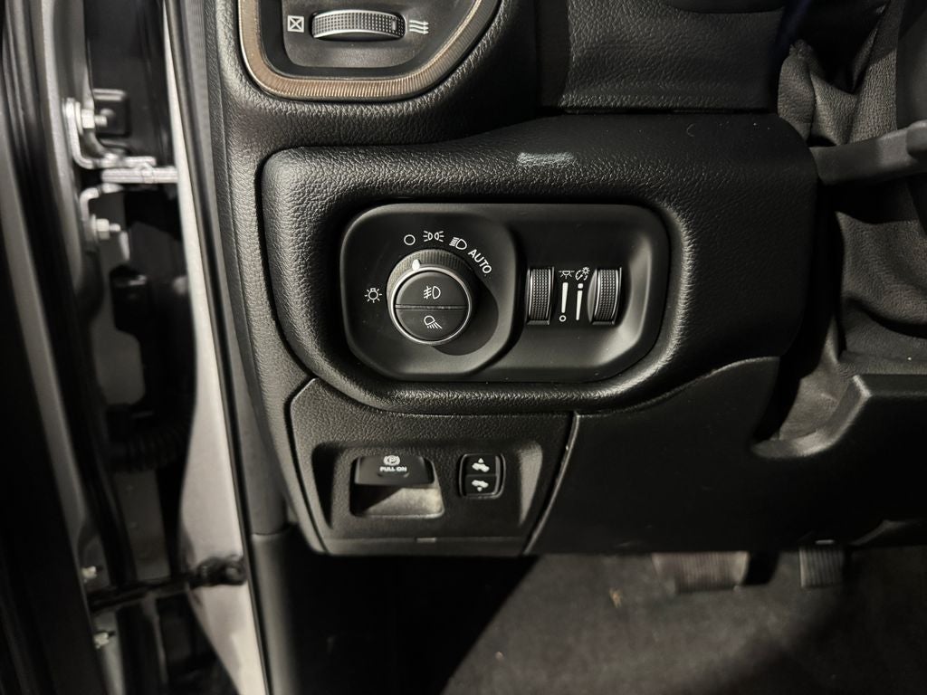 2021 RAM 1500 Sport