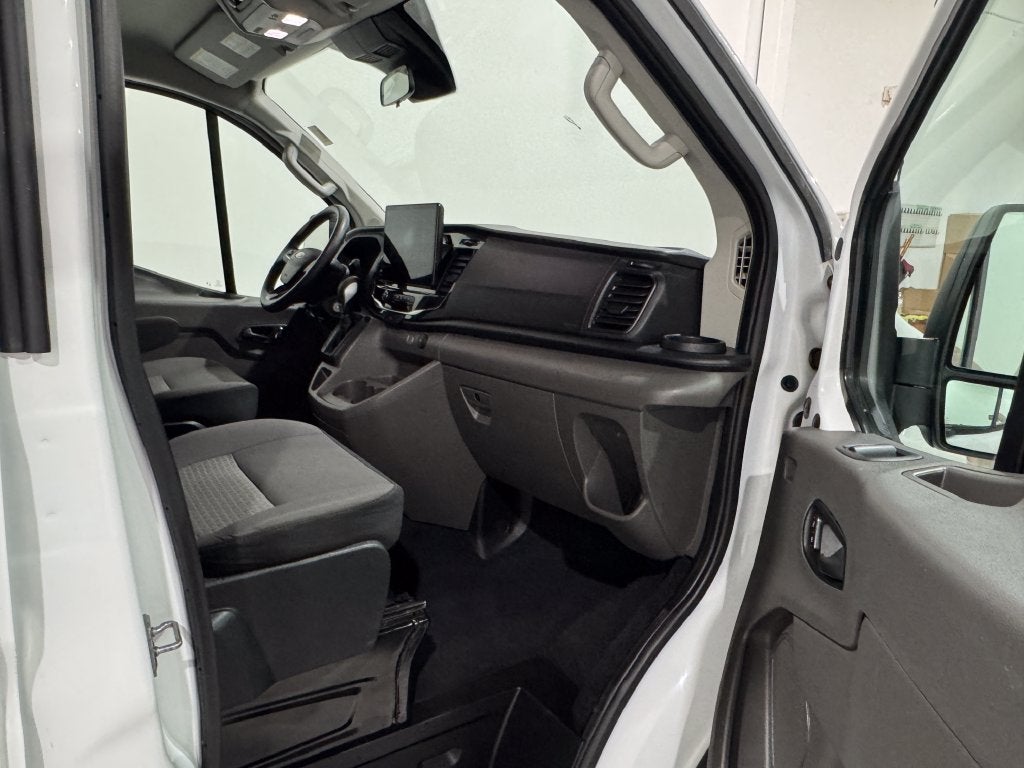 2024 Ford Transit-350 XLT