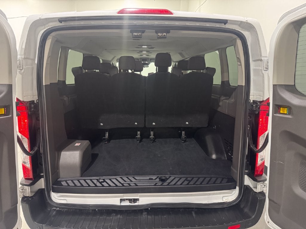 2024 Ford Transit-350 XLT