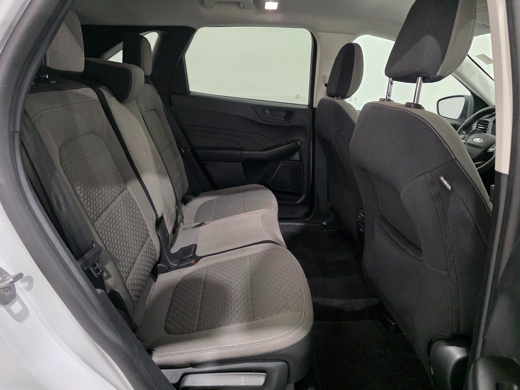 2022 Ford Escape Hybrid SE