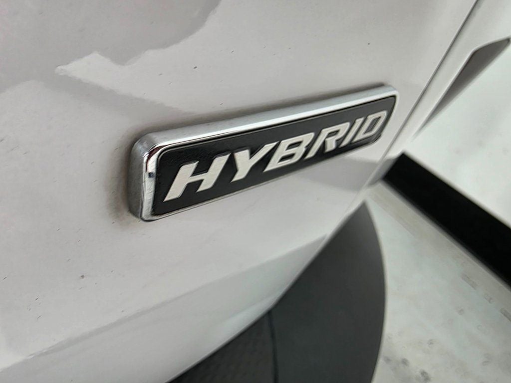 2022 Ford Escape Hybrid SE