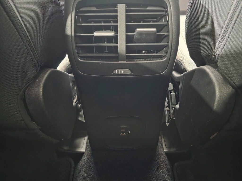 2022 Ford Escape Hybrid SE