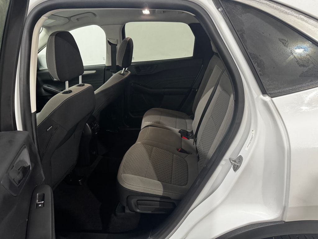 2022 Ford Escape Hybrid SE