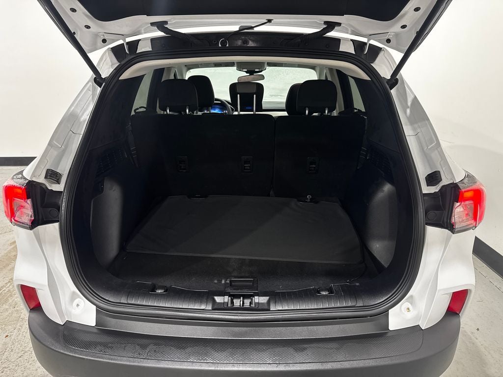 2022 Ford Escape Hybrid SE