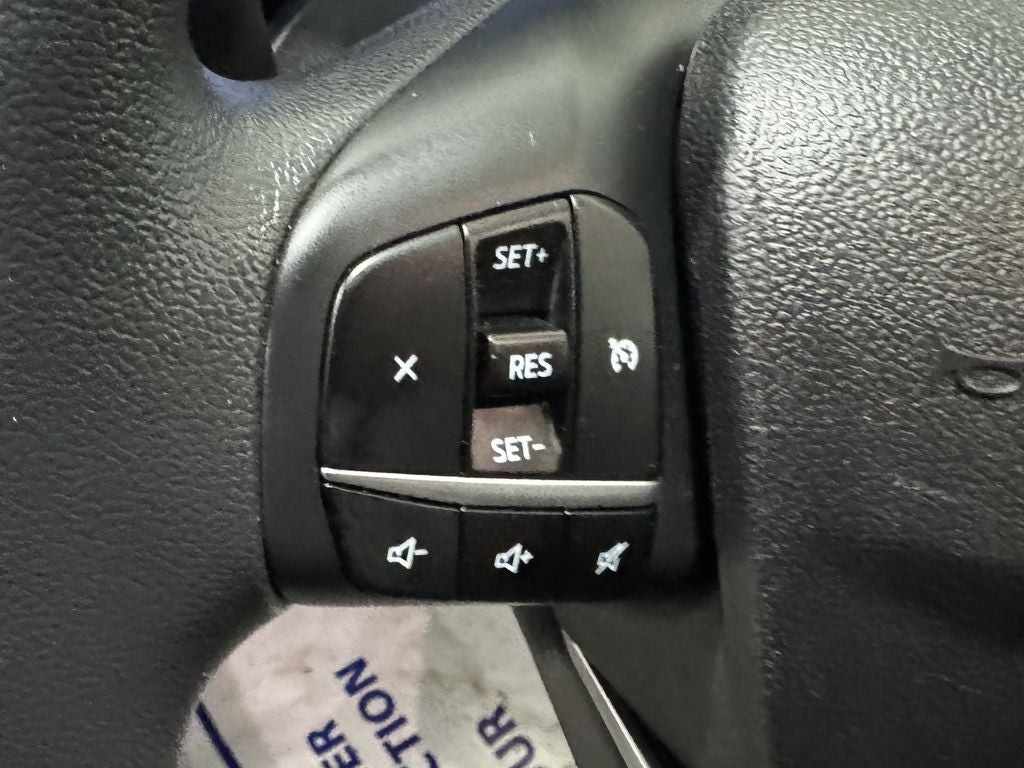 2022 Ford Escape Hybrid SE