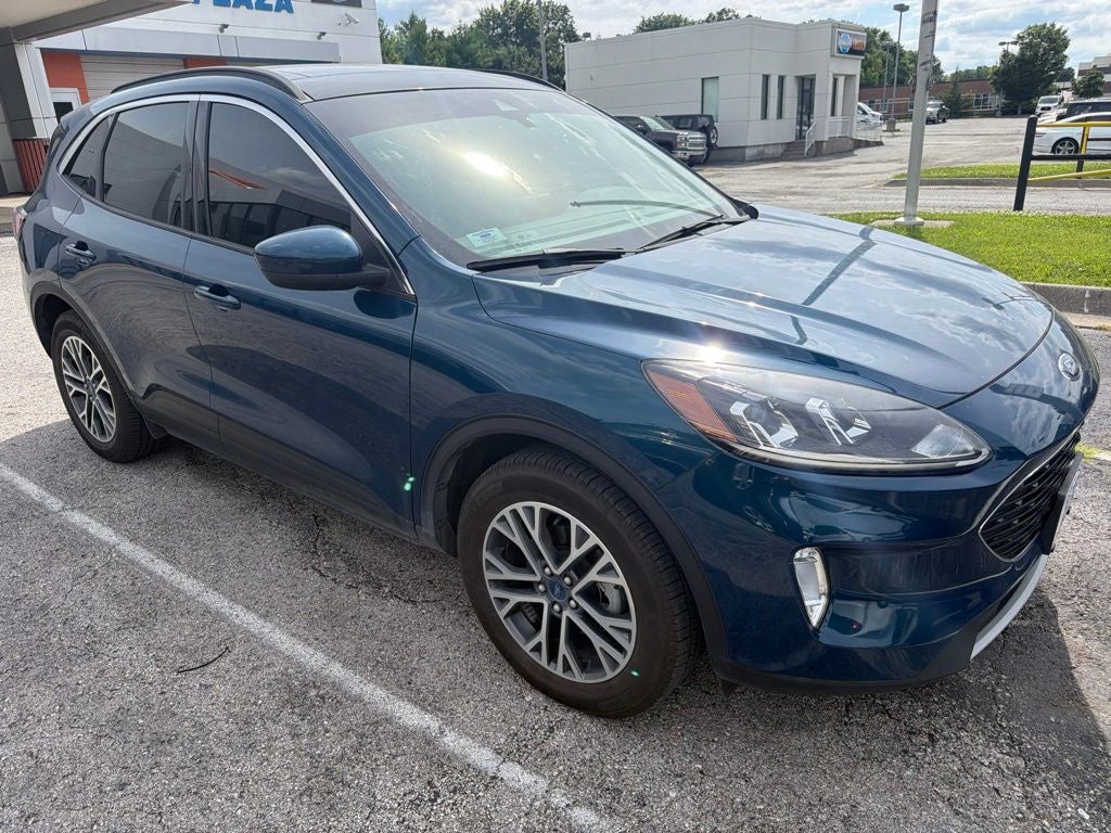 2020 Ford Escape SEL