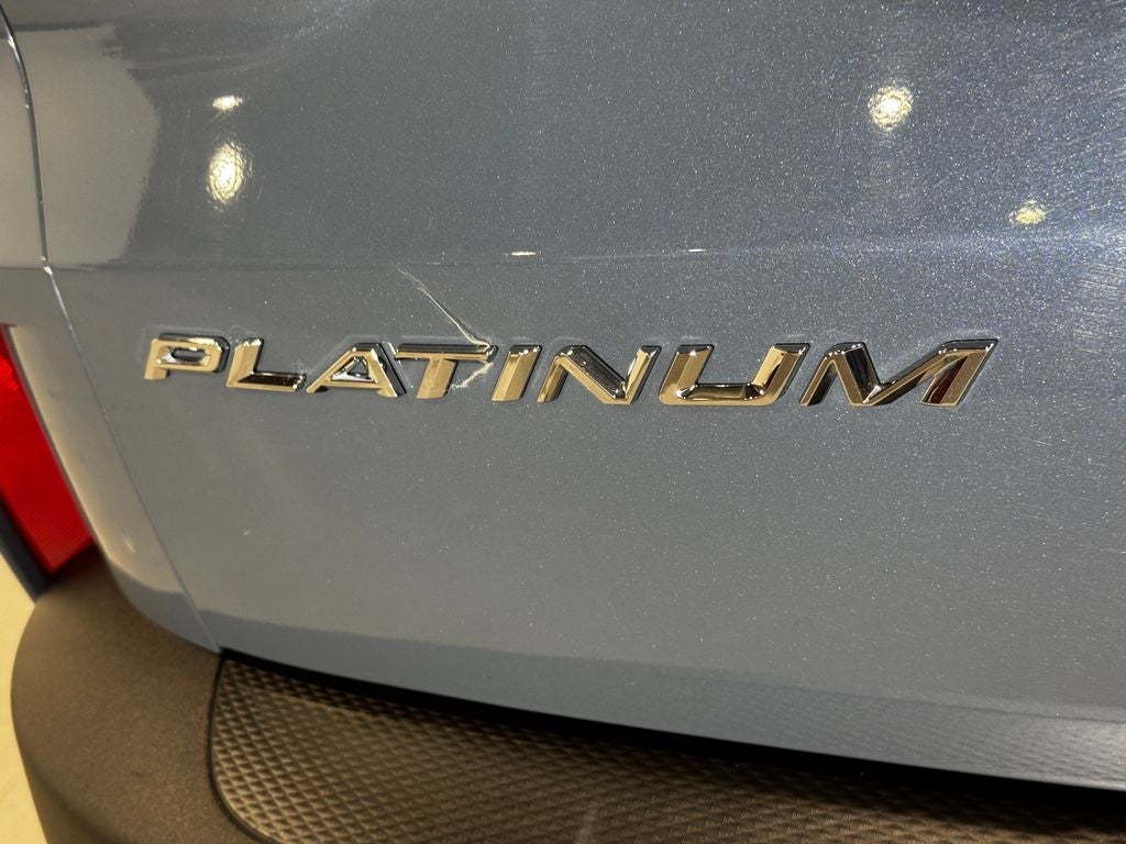 2025 Ford Escape Platinum