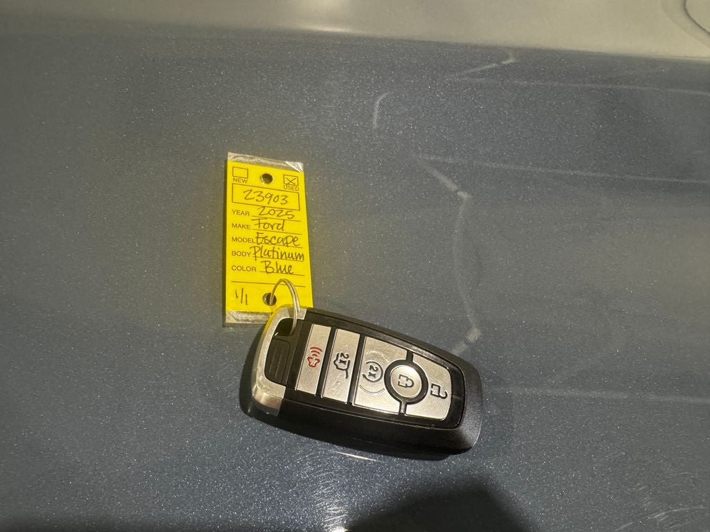 2025 Ford Escape Platinum