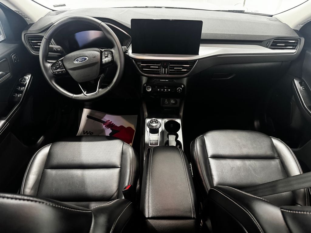 2025 Ford Escape Platinum