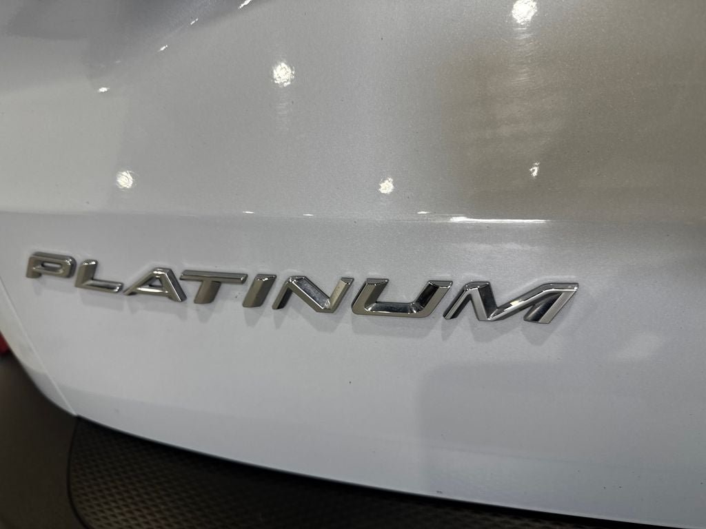2025 Ford Escape Platinum