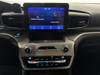 2021 Ford Explorer XLT Sport Package