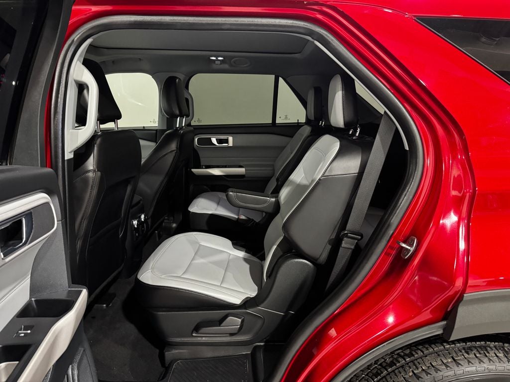 2021 Ford Explorer XLT Sport Package