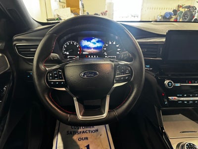 2022 Ford Explorer ST-Line