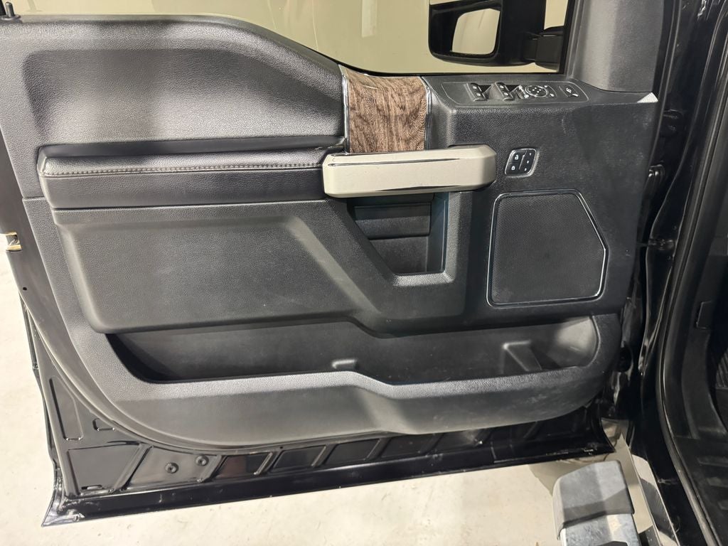 2018 Ford F-250SD Lariat Ultimate FX4