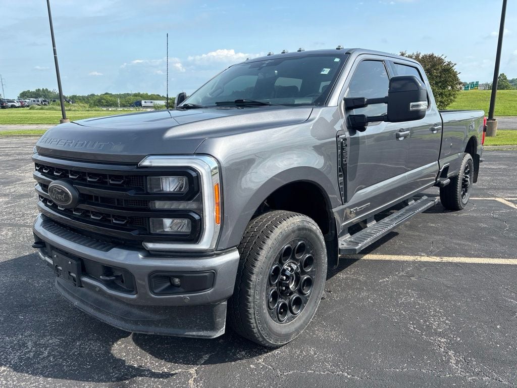 2023 Ford F-350SD Lariat
