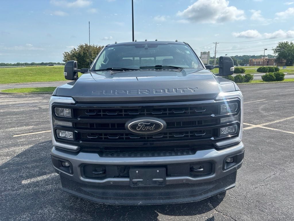 2023 Ford F-350SD Lariat