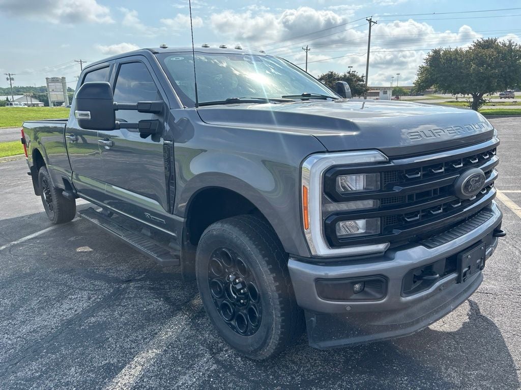 2023 Ford F-350SD Lariat