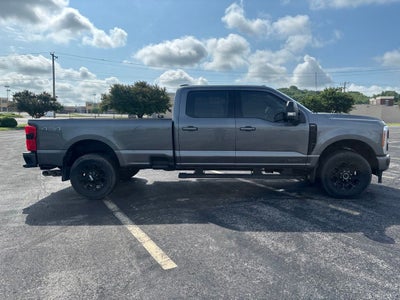 2023 Ford F-350SD Lariat