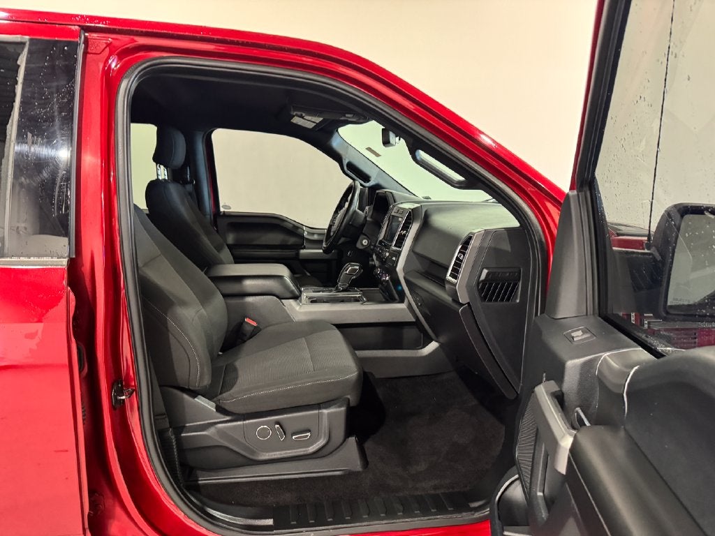 2017 Ford F-150 XLT Sport