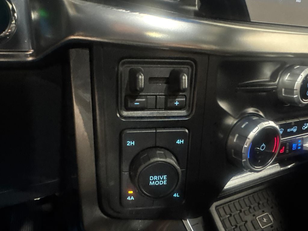 2023 Ford F-150 Lariat Sport