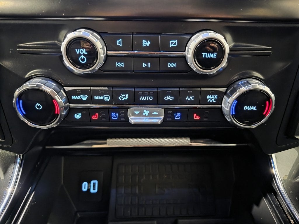 2022 Ford F-150 Lariat Sport FX4