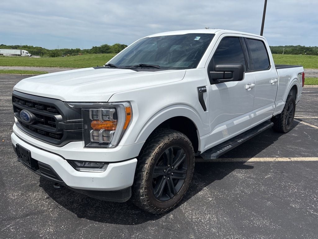 2021 Ford F-150 XLT 4x4 SuperCrew 145 in's photo