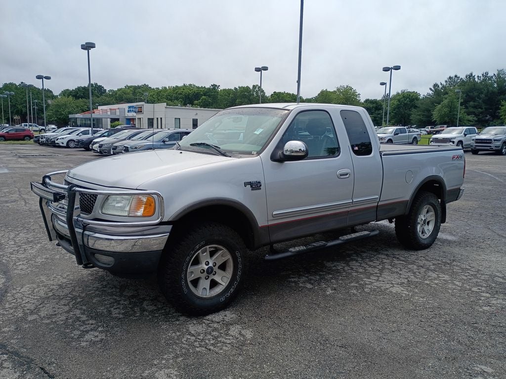 2002 Ford F-150 XLT