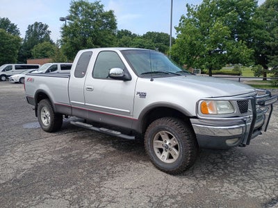 2002 Ford F-150 XLT