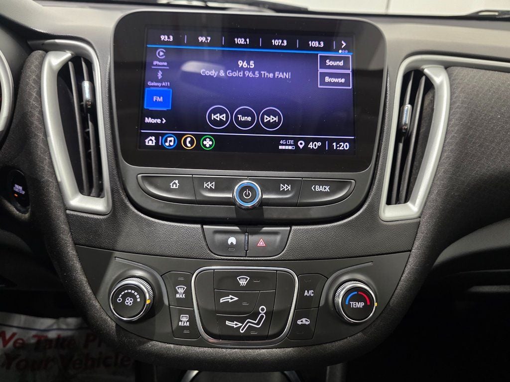 2022 Chevrolet Malibu LS 1FL