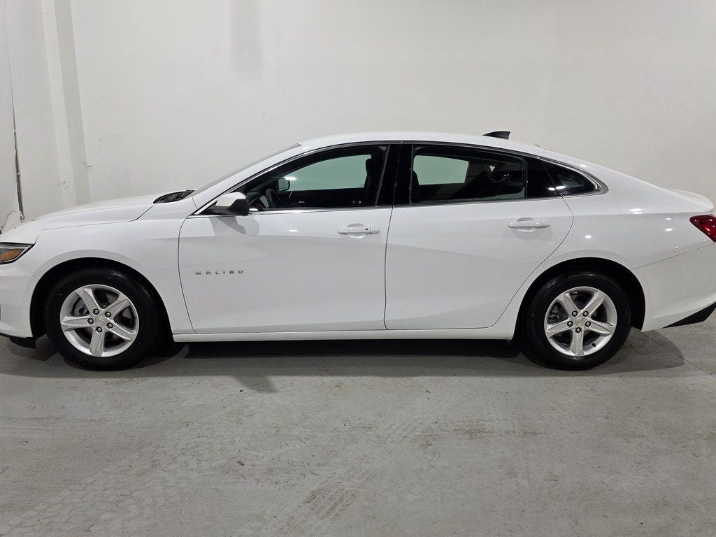 2022 Chevrolet Malibu LS 1FL
