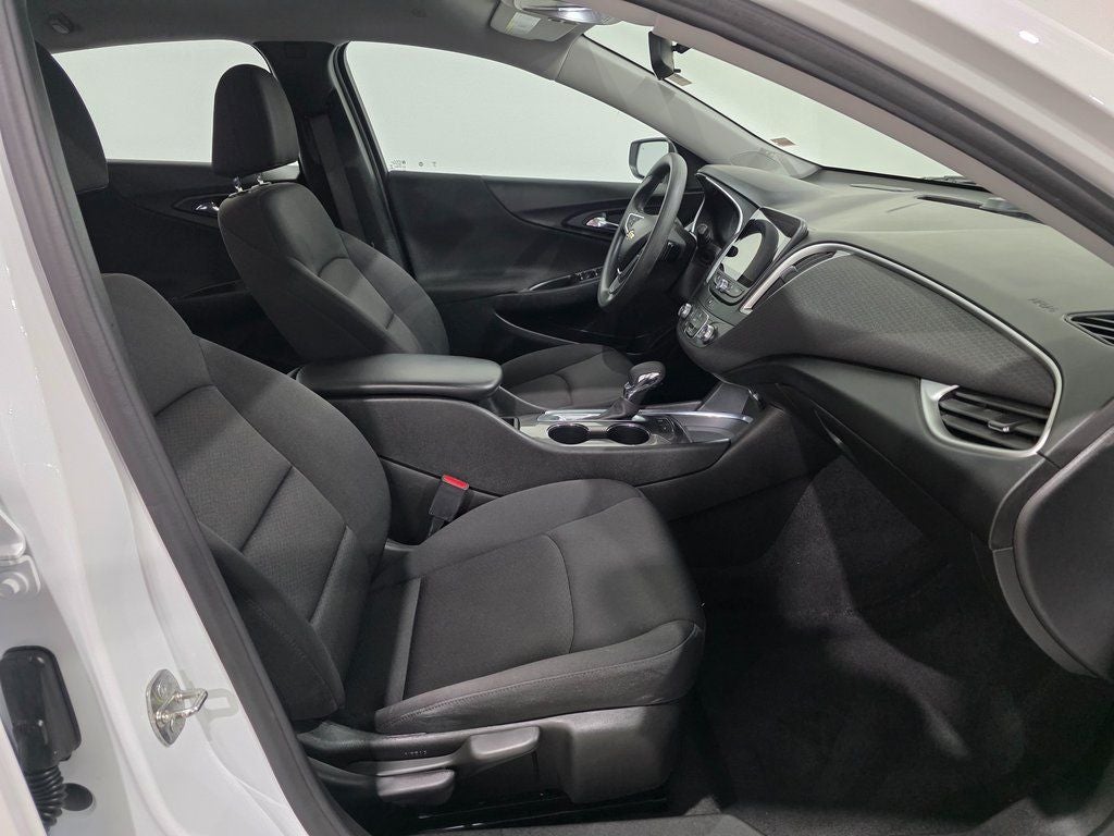 2022 Chevrolet Malibu LS 1FL