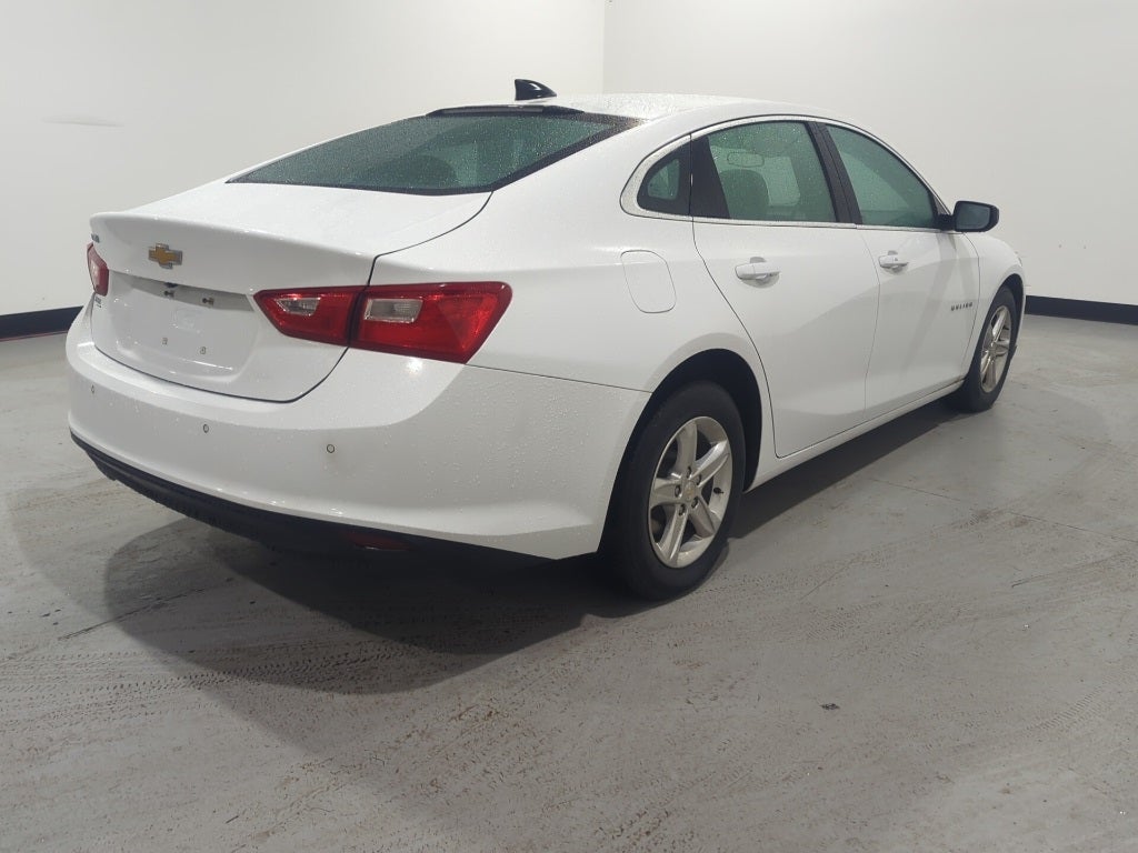 2022 Chevrolet Malibu LS 1FL