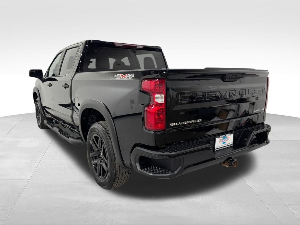2023 Chevrolet Silverado 1500 Custom