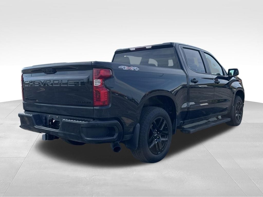 2022 Chevrolet Silverado 1500 Custom
