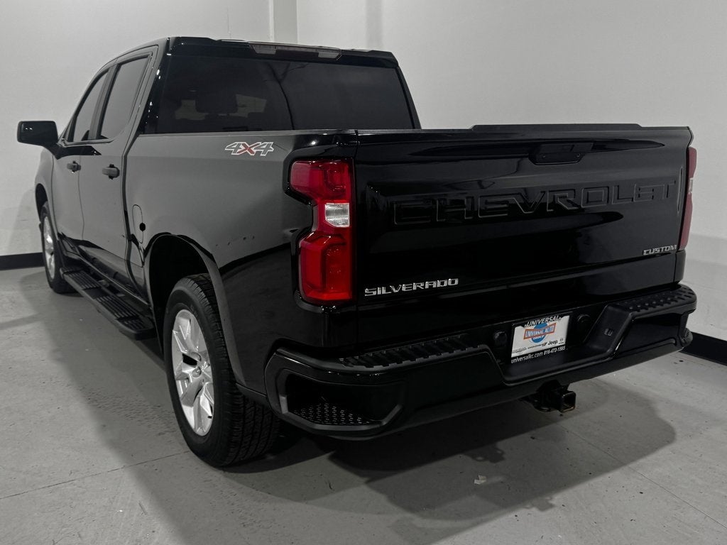 2021 Chevrolet Silverado 1500 Custom