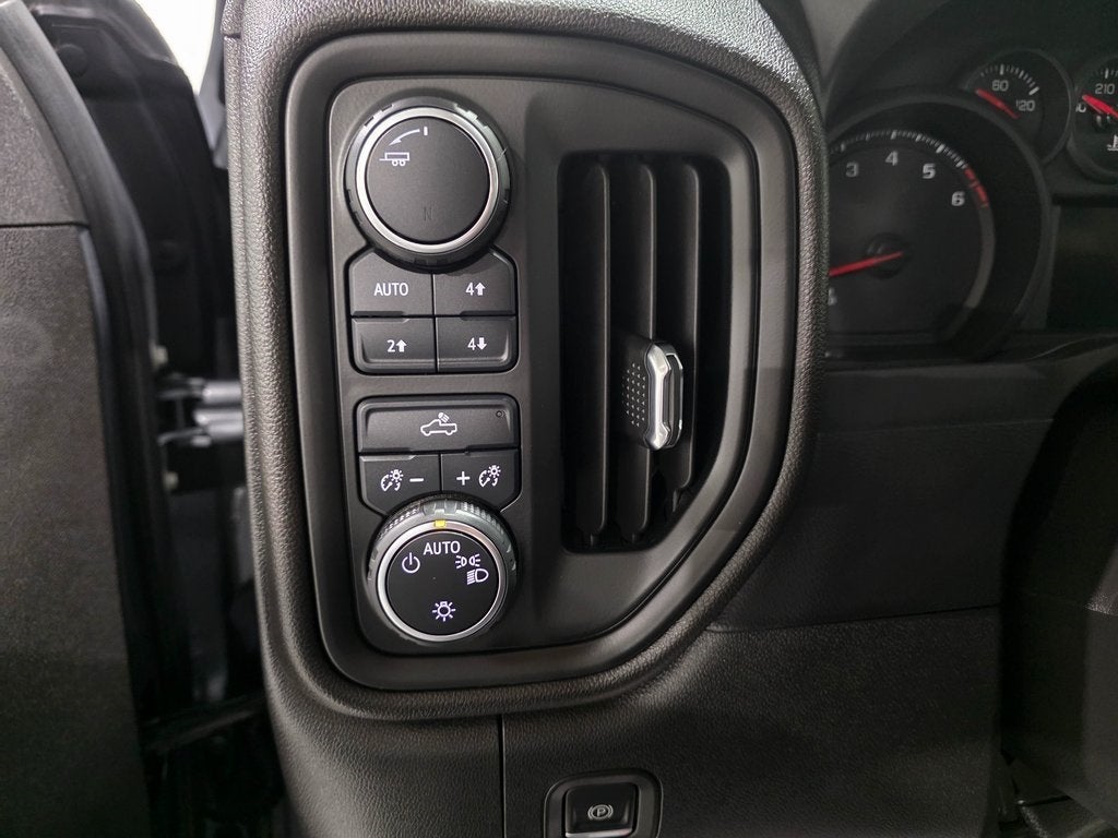 2021 Chevrolet Silverado 1500 Custom Trail Boss Z71