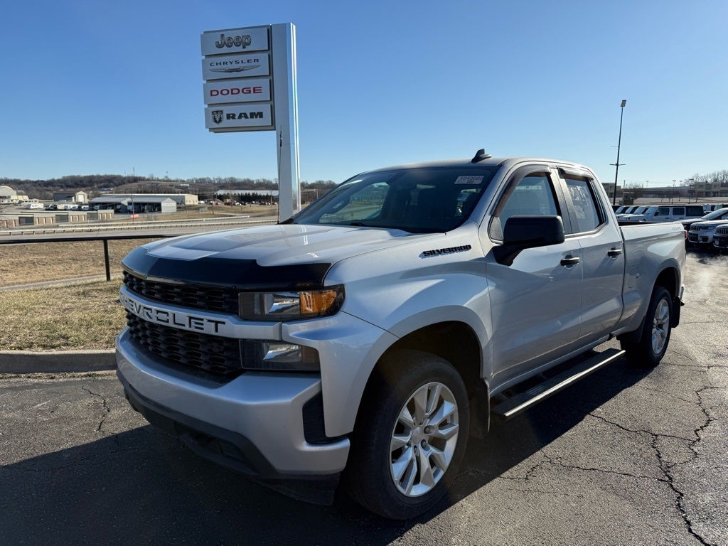 2020 Chevrolet Silverado 1500 Custom