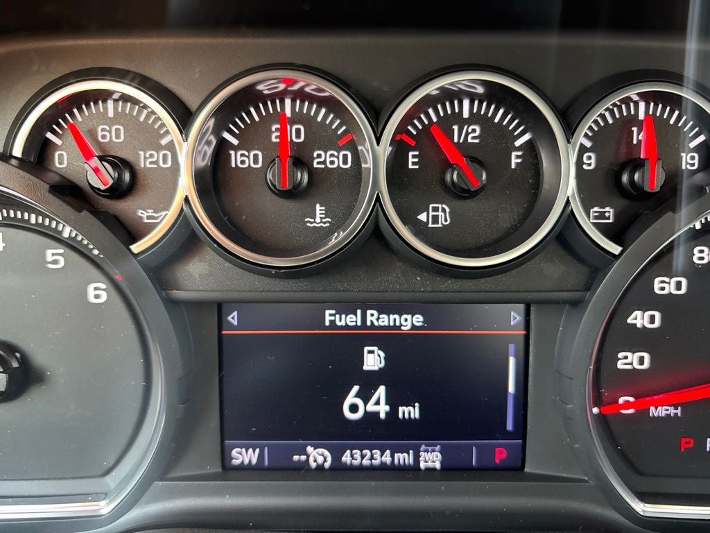 2022 Chevrolet Silverado 1500 Limited RST - Photo 13
